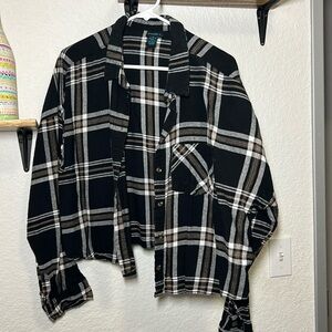 Cropped flannel 2X super soft Rue21+